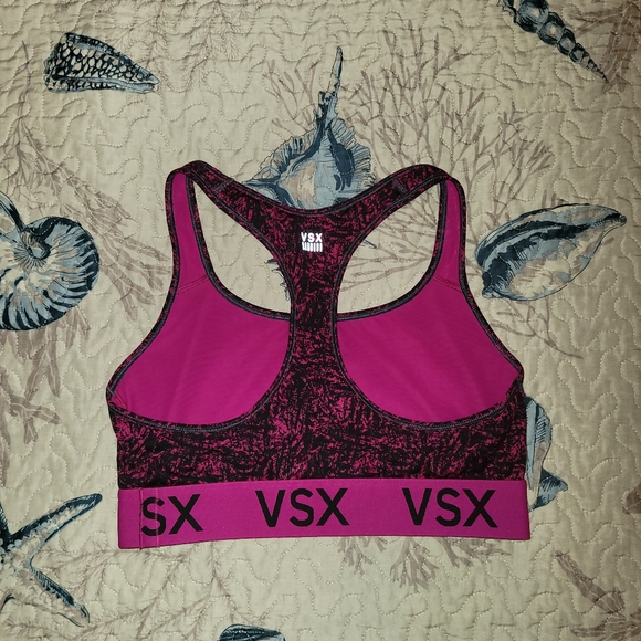 Victoria's Secret Sport The Player Racerback Sports Bra - Picture 2 of 7